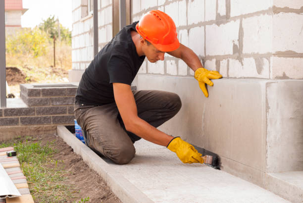 Waterproofing professionals working in Oak Park, MI